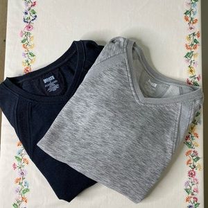 BUNDLE! Duluth Trading Co Two Rib V-neck Crewneck  with pockets size Women Sm